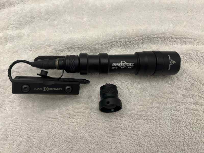 Surefire M600DF Scout with Extras