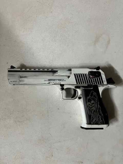 Desert eagle 44 mag