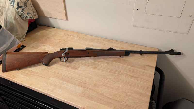 Ruger M77 Hawkeye African 375 Ruger
