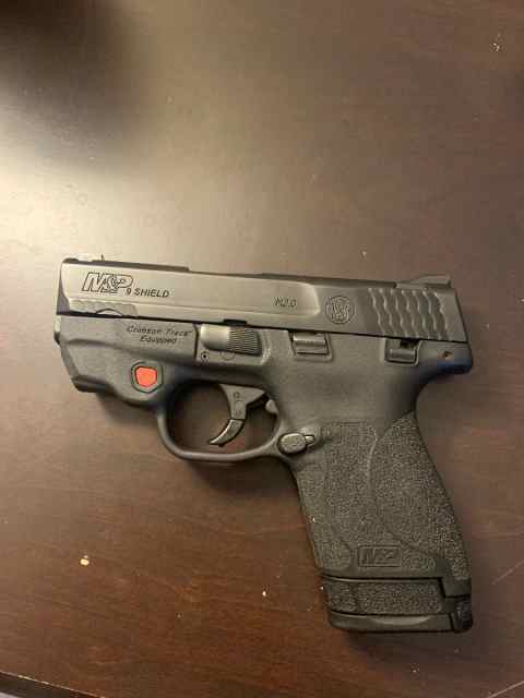 Smith and Wesson shield m2.0