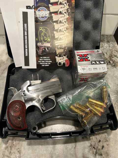 Bond Arms Texas Defender 410/45LC