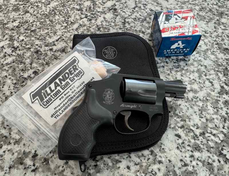 Smith and Wesson 38 Airweight Revolver