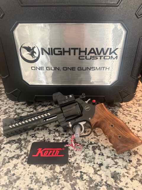 Nighthawk Custom/Korth Supersport GTS