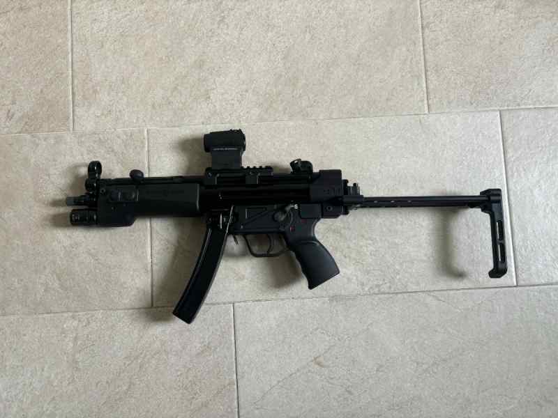 MAC 5 (MP5 clone)