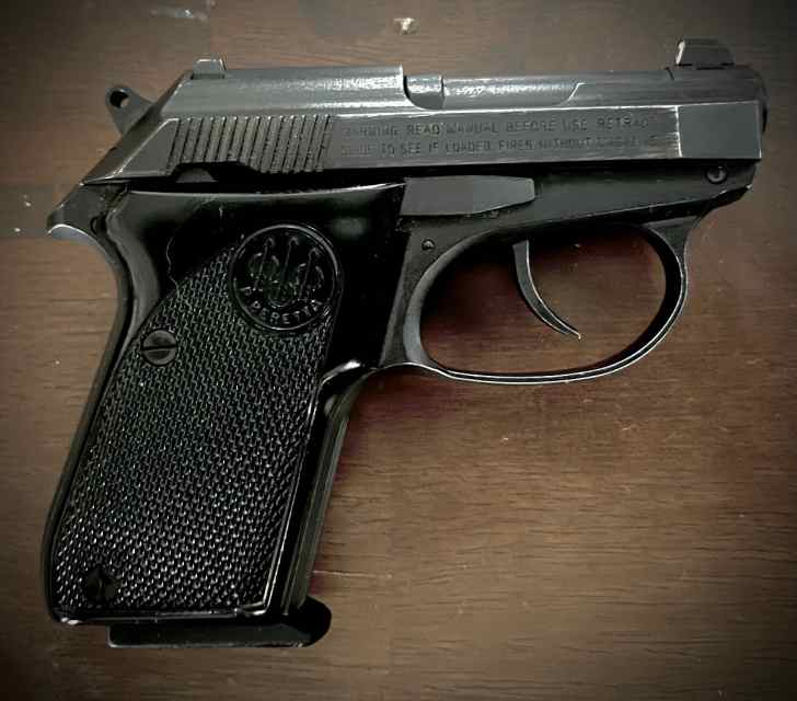 Beretta 3032 Tomcat .32acp 