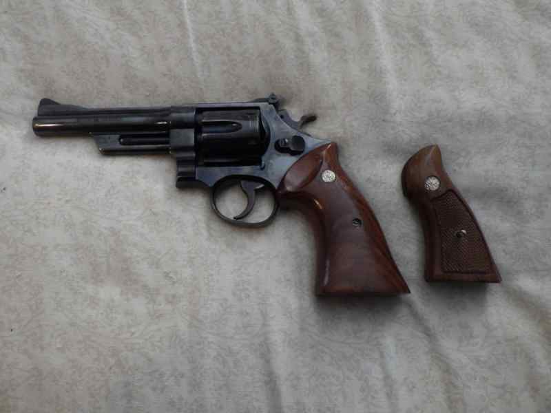 RARE S&amp;W 27-2 5&quot; barrel 357 Mag.