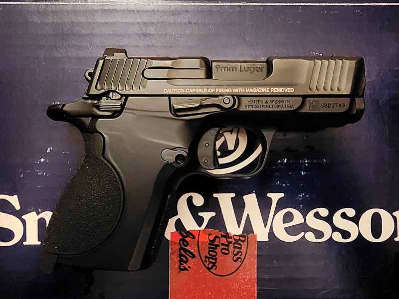 Smith &amp;Wesson CSX 