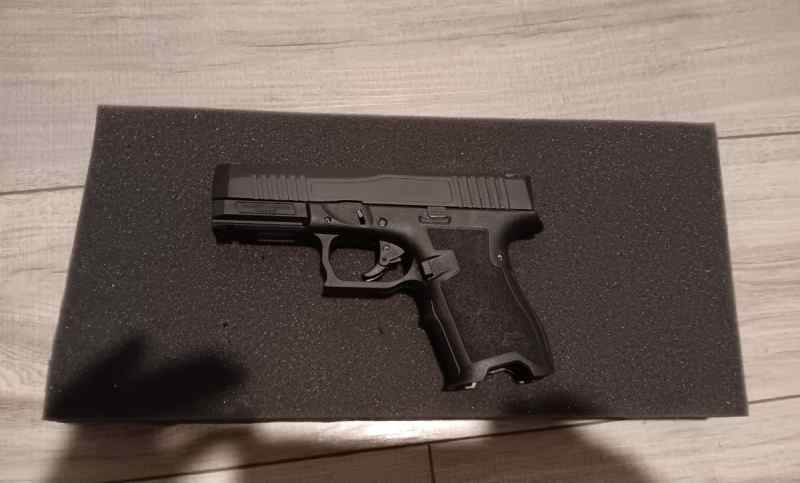 Psa dagger with glock frt kit $300