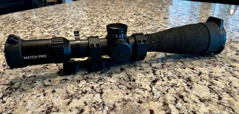 Bushnell Match Pro ED 5-30x56 &amp; Vortex Mount