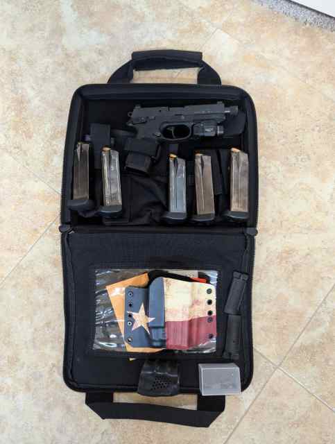 American Flag FNX 45 Tactical Black w/ extras