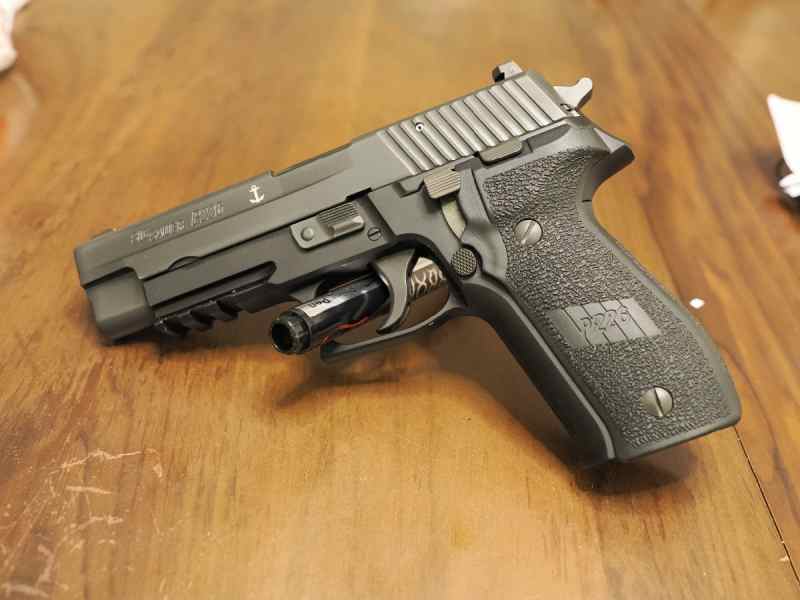 Sig Sauer P226 MK25