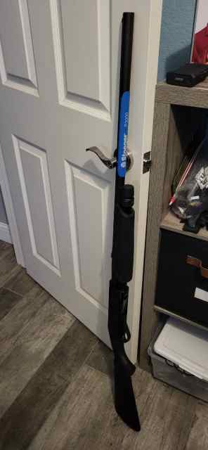 Brand New Stoeger p3000 12 ga $275 obo