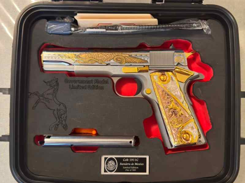 Colt 1911 “Bandera de Mexico” .38 Super