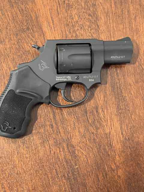 Taurus 856 .38 sp revolver