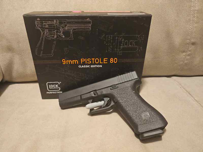 Glock P80