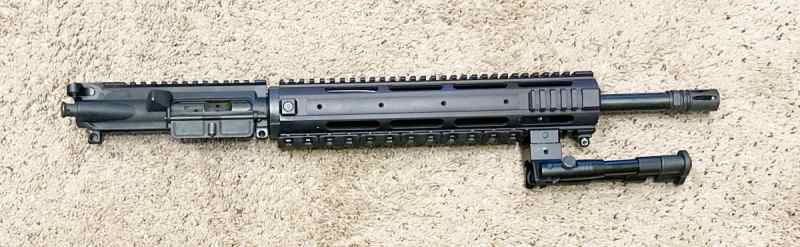 YHM 6.8 SPC AR15 upper, ammunition, magazines 