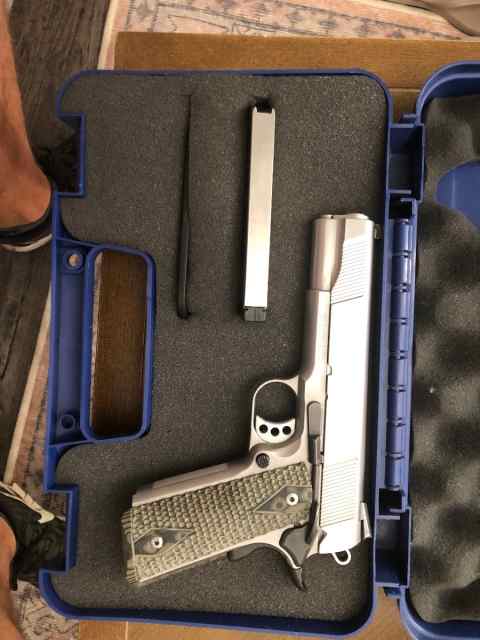 Smith and Wesson 1911 .45ACP