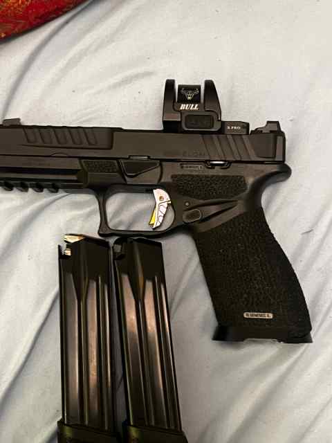 Springfield echelon custom