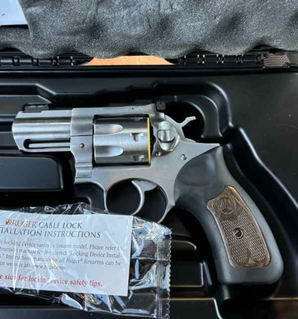 Browning a bolt 2 308 varmint with boss