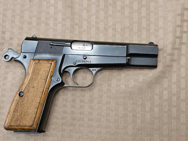 Like New Browning Hi-Power 9mm 1969 95% 