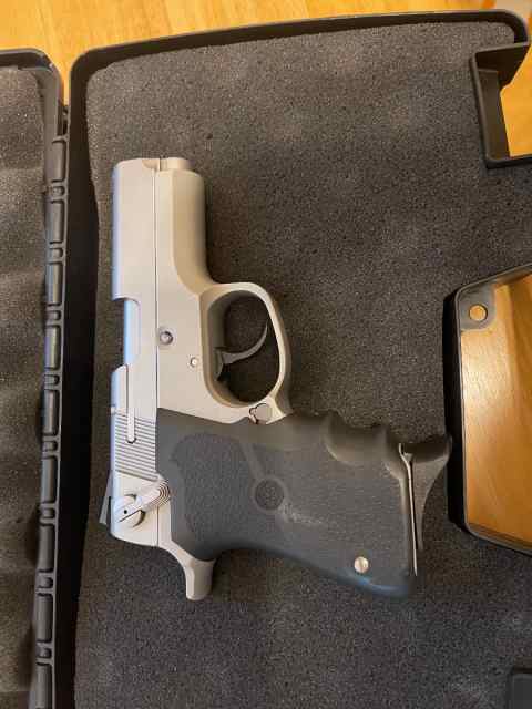 Smith and Wesson 4013 Tactical TSW 650