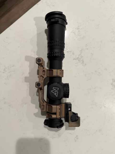 FS: NF ATACR 1-8 DMx Reticle w/ Badger Mount