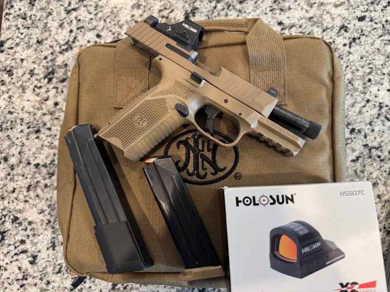 FN509 Tactical with Holosun 507C Optic