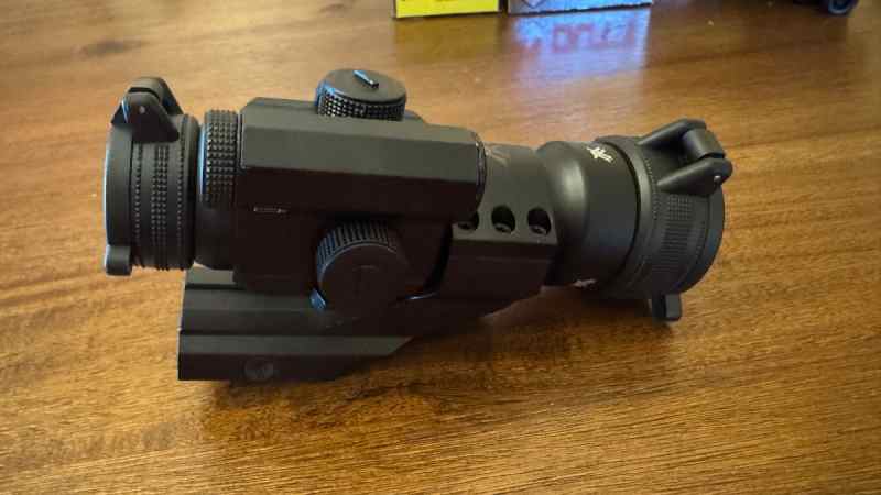Vortex Strikefire II Red Dot