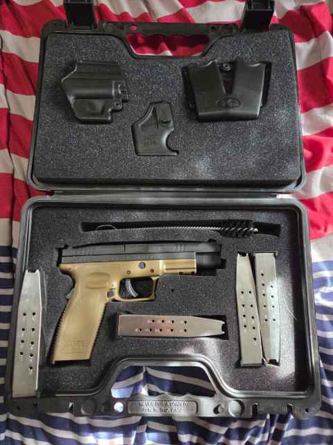 SPRINGFIELD ARMORY XD-45 TACTICAL SEMI AUTOMATIC P