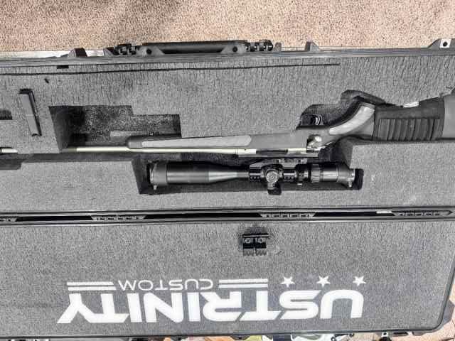 Thompson center venture II /with vortex and case 