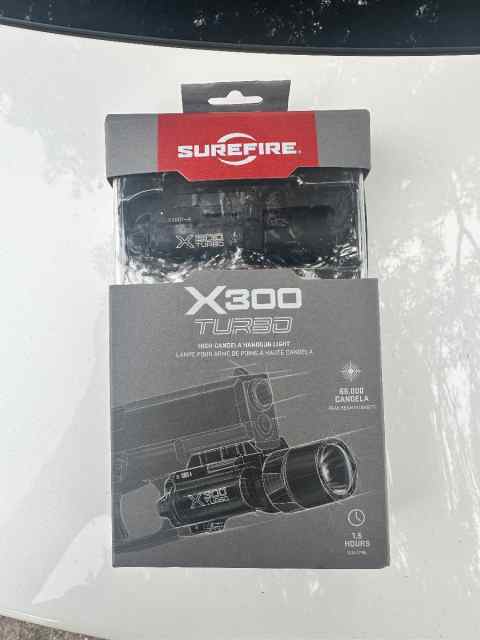 SUREFIRE X300-A TURBO 650 LUMENS 