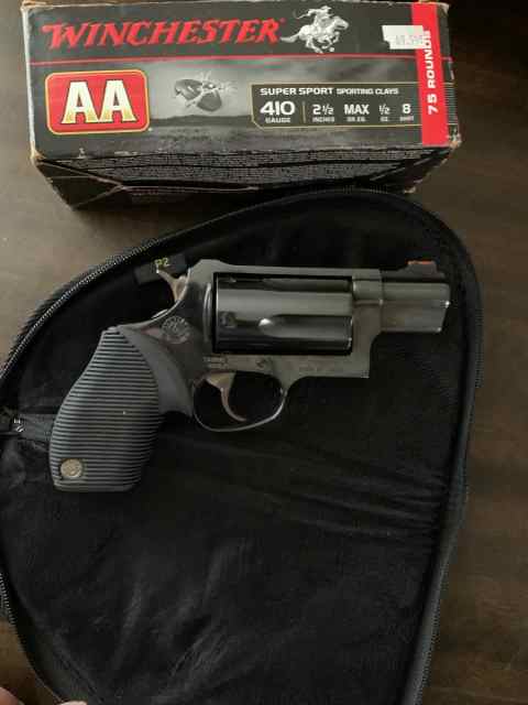 Judge Taurus .410/.45lc 