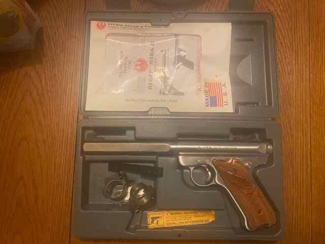 Ruger Mark II Target Pistol 7” SS Slab Side