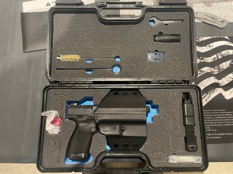 Canik TP9 Elite Combat Gold with case