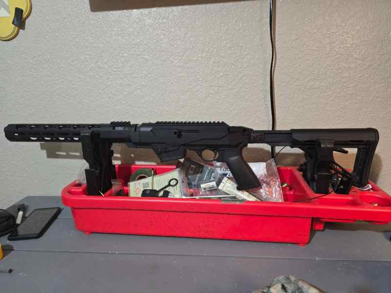 Ruger PC carbine 9mm Glock mags