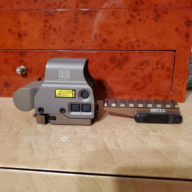 EOTECH EXPS3-0 * GOLD UNITY RISER * BOX/PAPERS
