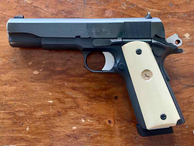 1982 Colt Combat Government w/Box &amp; Original Parts