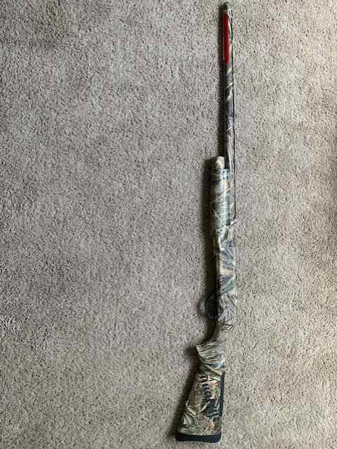 NIB Benelli M2 28&quot; Barrel 3&quot; Chamber Camo Max5