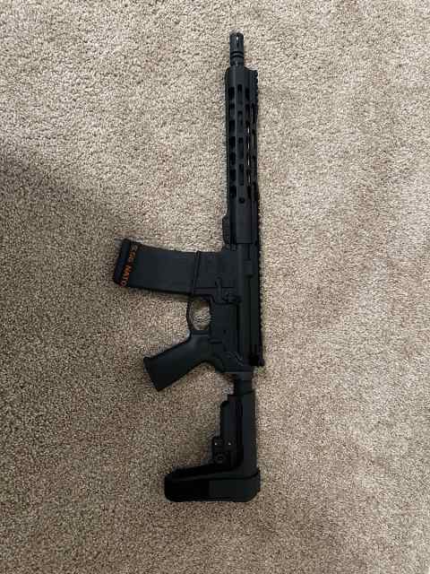 Palmetto 10.5 AR Pistol 2x mags