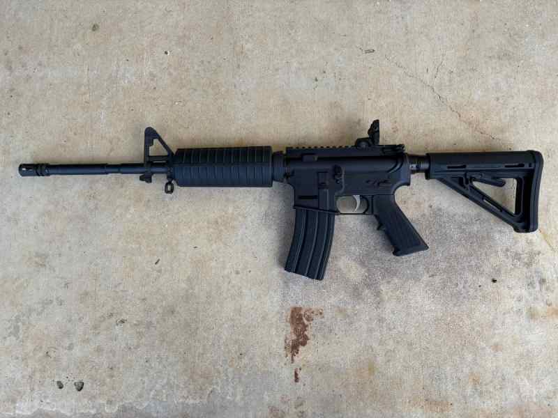 Anderson AR15 5.56 NEW