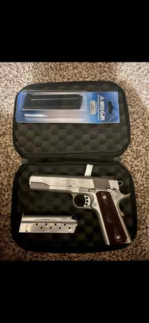 Springfield 1911 range officer