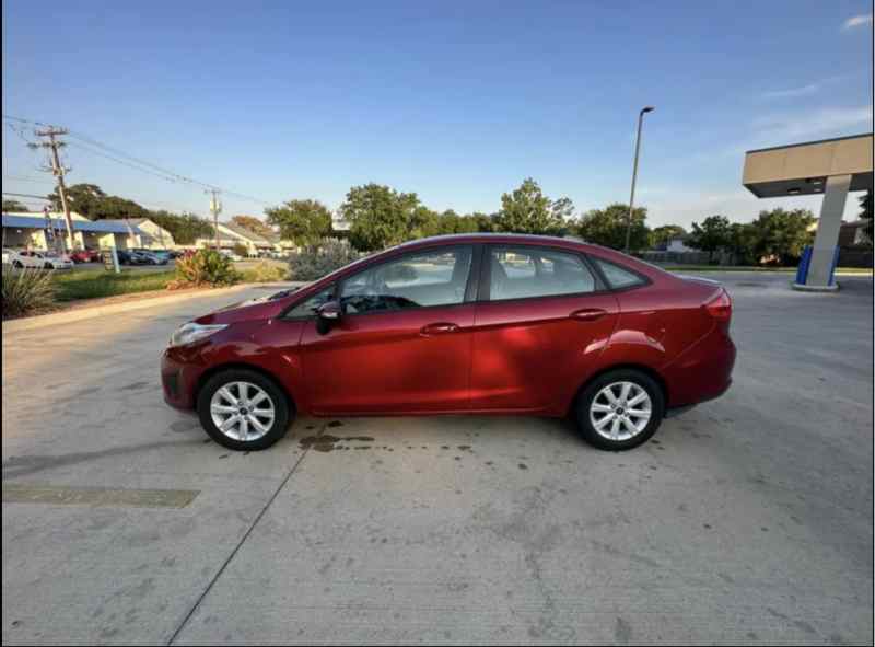 2013 Ford fiesta Se