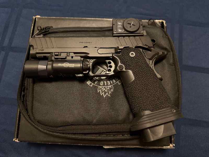 Springfield Prodigy 5” with extras