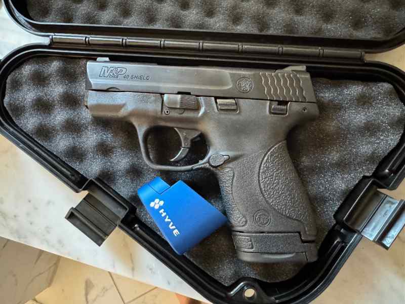 M&amp;P Shield .40
