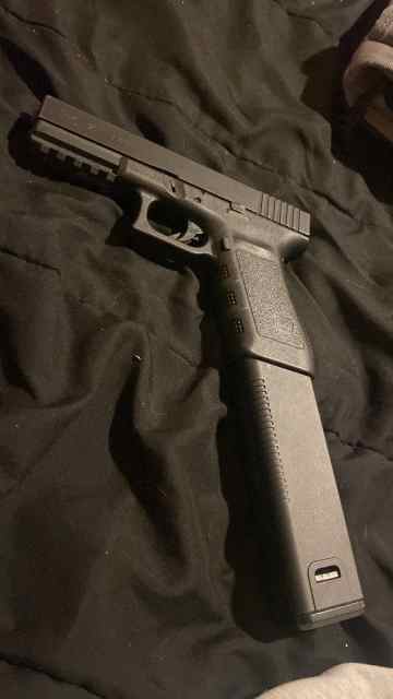 PRIVATE SALE GLOCK