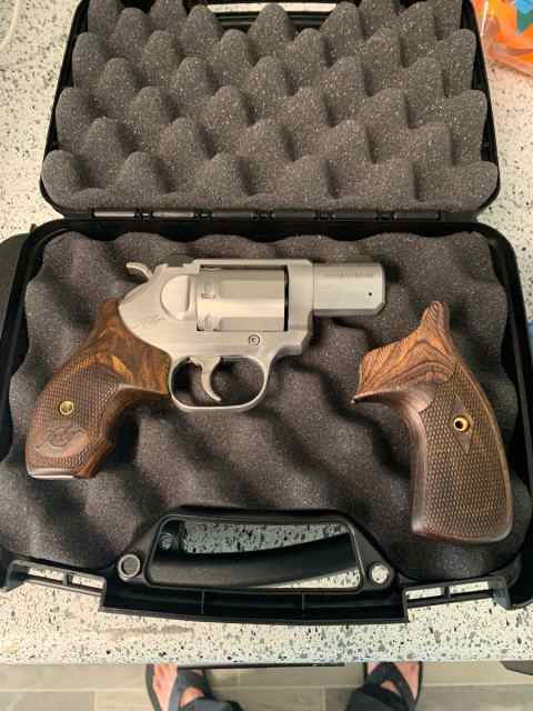 KIMBER K6S (357 Magnum)