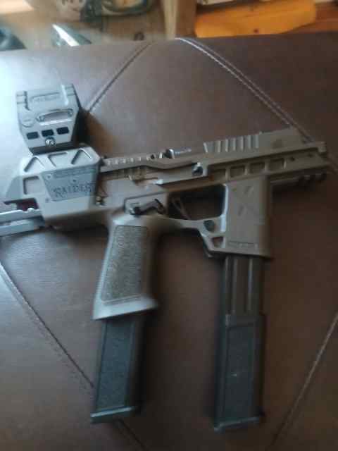 FLUX RAIDER 