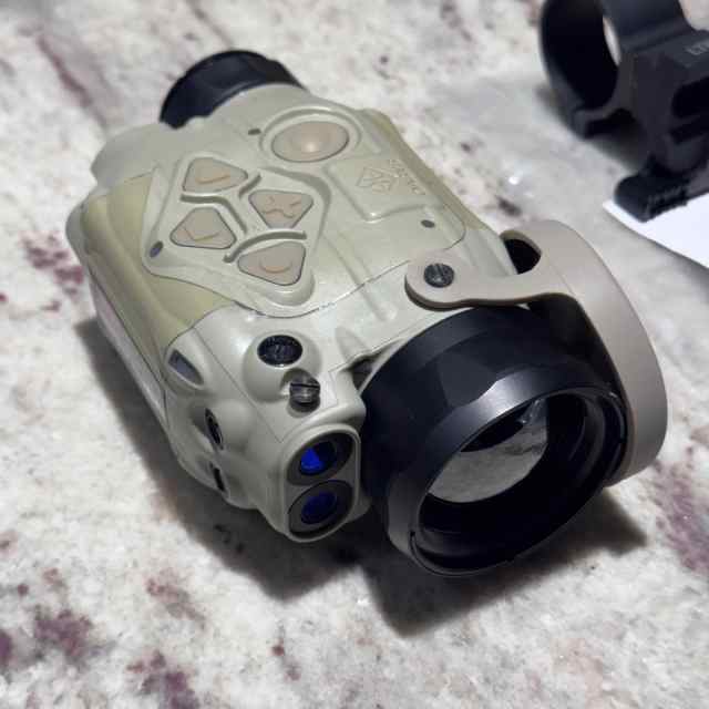 BAE UTM Thermal 640 Core Palm Sized