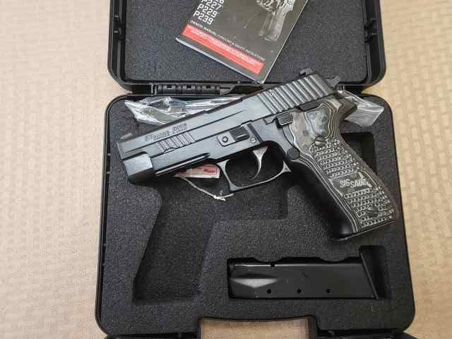 Like New Sig Sauer P226 Extreme 9mm Luger