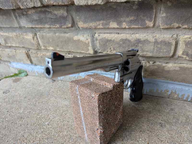 Ruger Redhawk 44 Mag 7.5